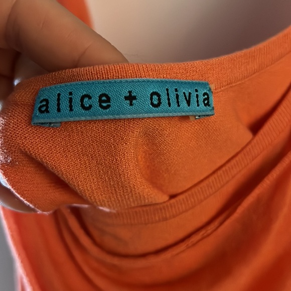 WO Alice & Olivia tank top - Picture 2 of 5